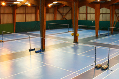 Plancher de tennis de table, Revêtement de sol sportif